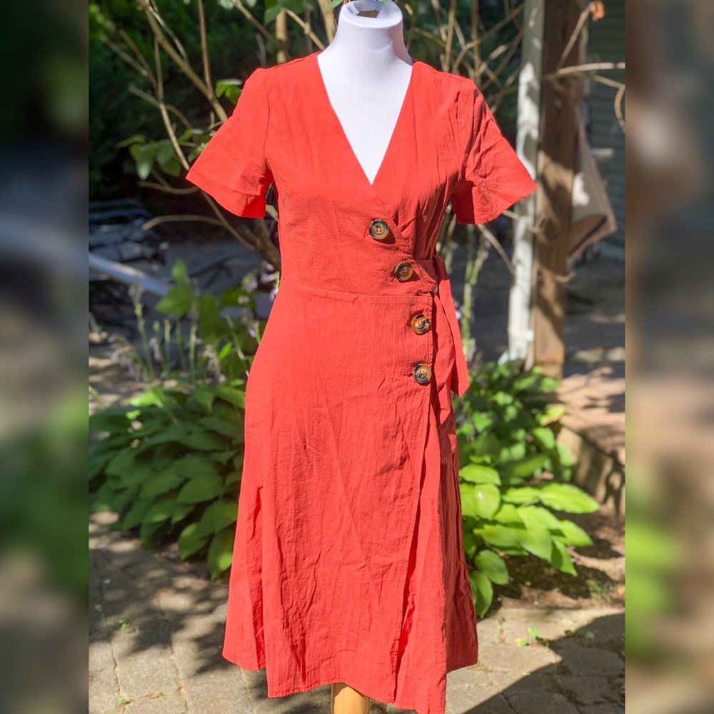 Cotton button up midi dress in rust color -NWT!